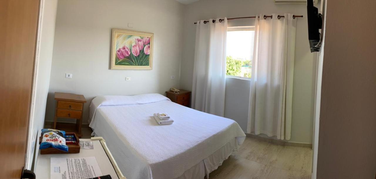 Casarao Hotel Brotas Eksteriør billede